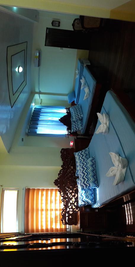 Third & Sean'S Place Legazpi Εξωτερικό φωτογραφία
