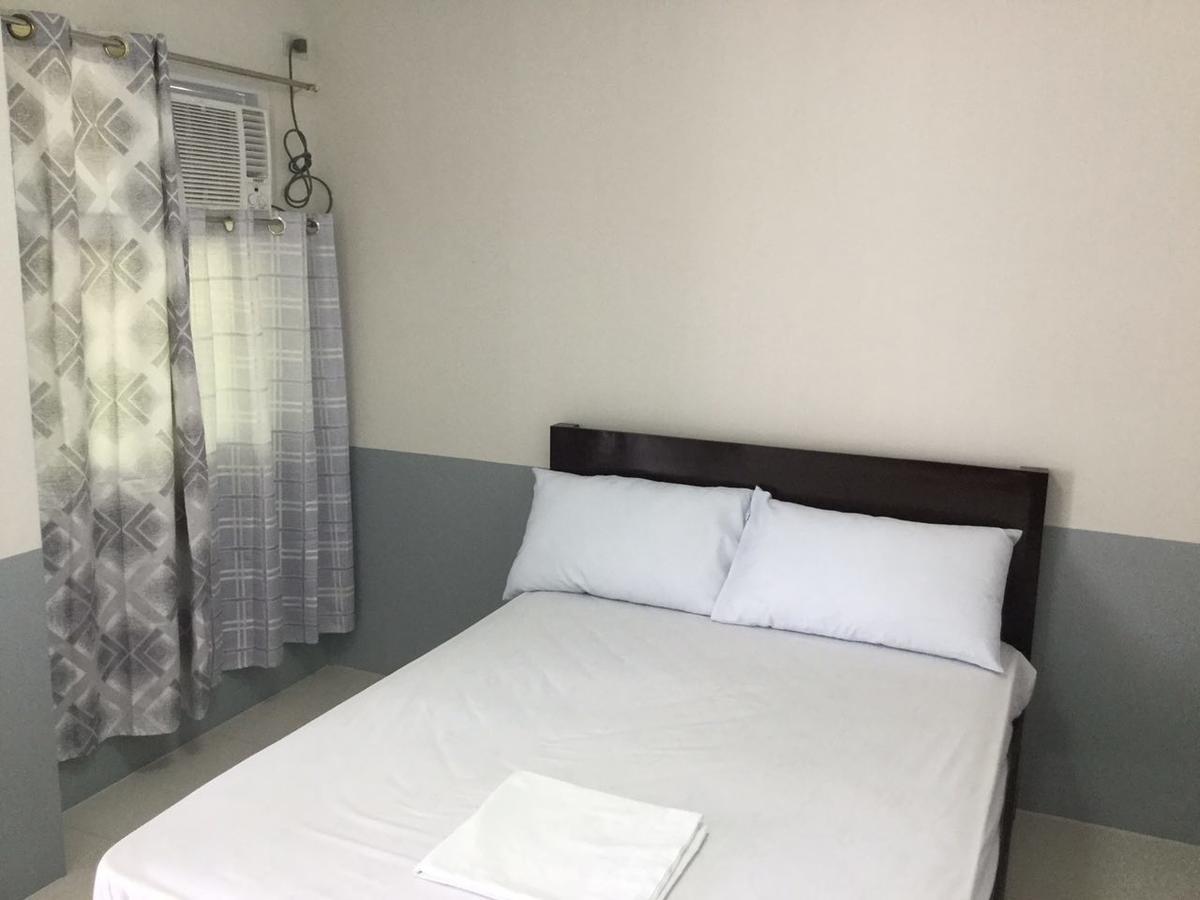 Third & Sean'S Place Legazpi Εξωτερικό φωτογραφία